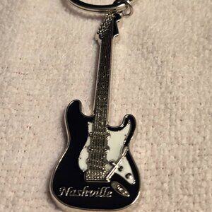 NASHVILLE GUITAR KEYCHAIN